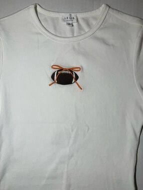 Le Lis Football Bow Baby Tee Women’s S White Ribbed Embroidered Gameday Top